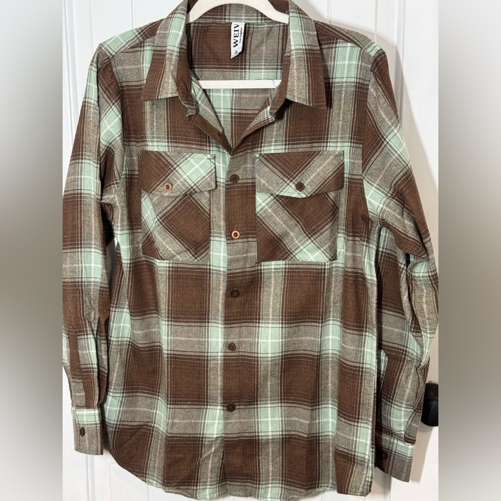 WEIV -Green and Brown button up flannel top